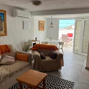 https://casa-lele-en-anfi-del-mar.in-canary-islands.com